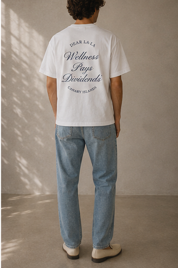 Camiseta Wellness Pays Dividends en azul marino, vista trasera